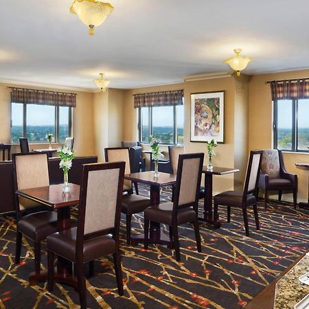 Sheraton Springfield Monarch Place Hotel Exterior foto