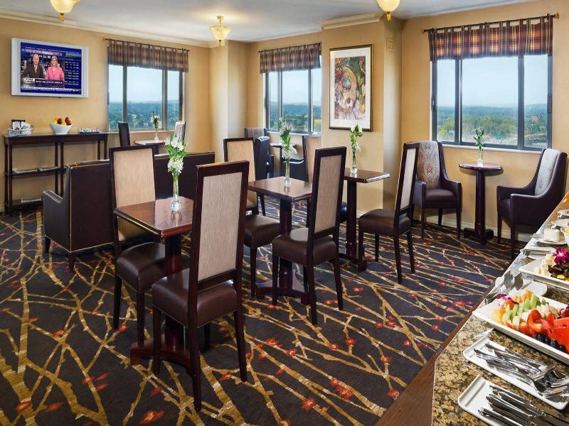 Sheraton Springfield Monarch Place Hotel Exterior foto